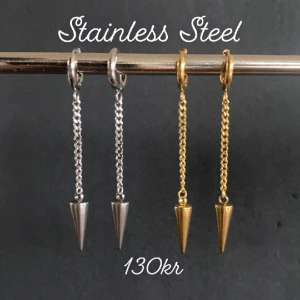 Örhängen  - Frakt 18kr❤️