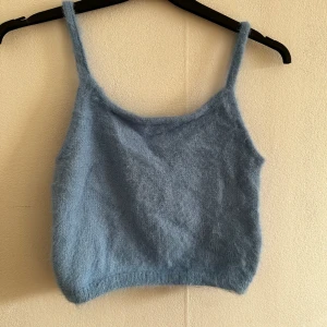 Blått linne - Linne från new yorker, aldrig använt, stretchigt tyg så skulle passa en M också