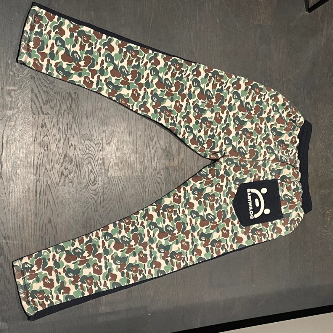 Feta bape byxor  - 90