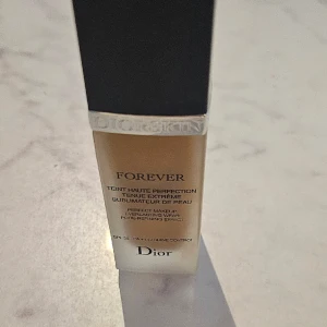 Foundation Dior - Helt oandvänd