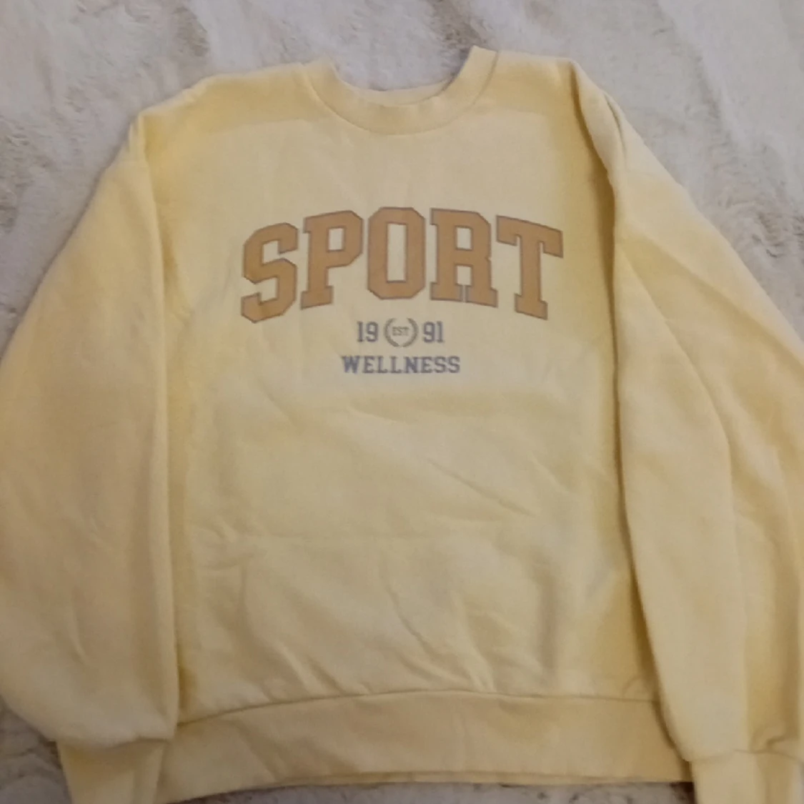 Sport tröja Ginatricot