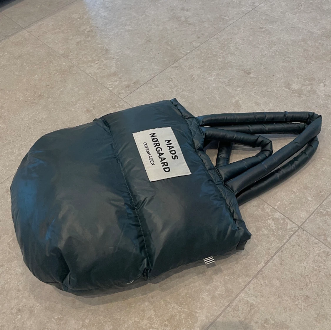 Mads Nørgaard väska  - 90