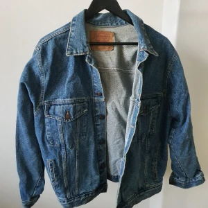 Jeansjacka dam - Fint skick vintage