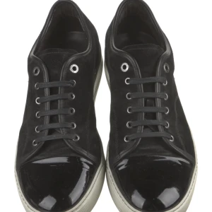 Leverantör  - Säljer leverantör, många reseller använder denna. Om du vill börja är de här perfekt. 