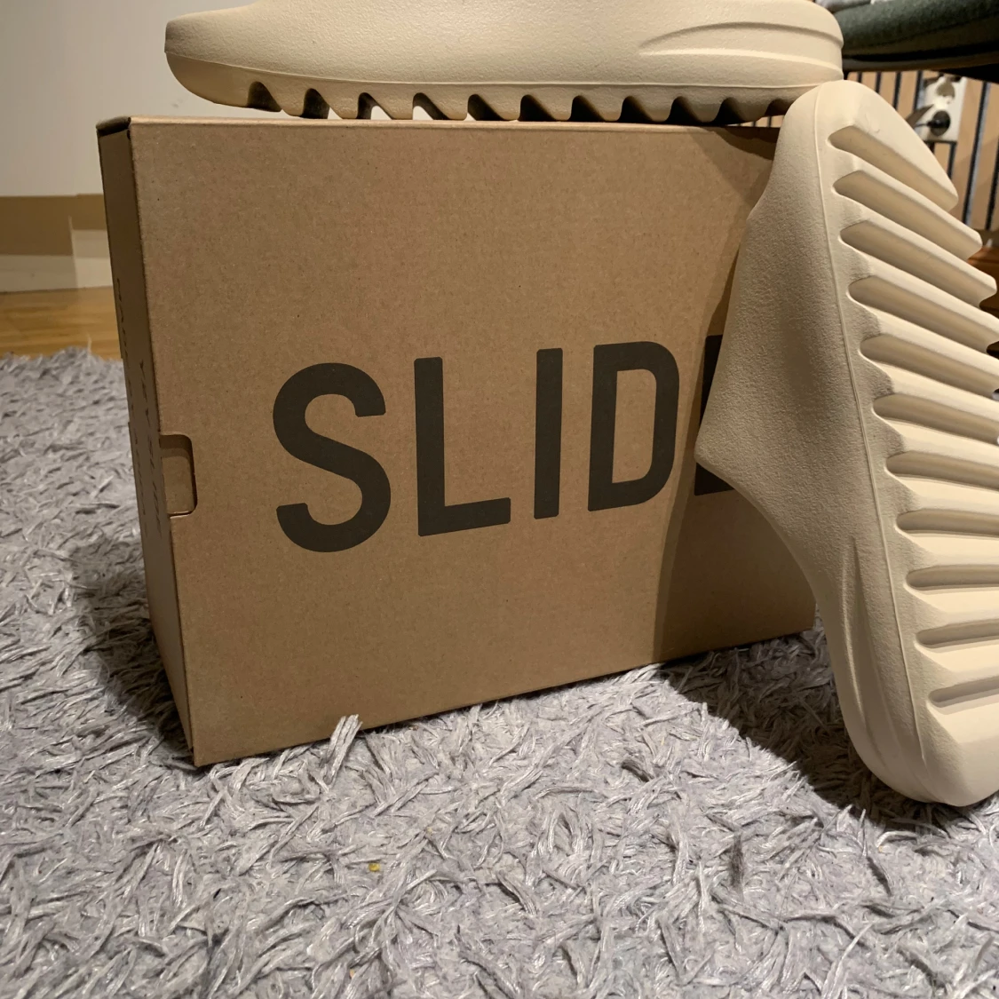 Yeezy slides bone - 90