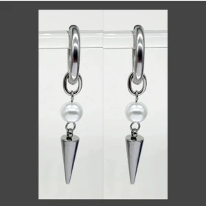 Handgjorda örhängen  - Handgjorda örhängen ● Material- 100% rostfritt stål ●Örhängeskrokar - rostfritt stål●Längd •4cm.Vattentåliga, ändrar inte färgen!  Följ :@ekjewelryofficial🤲   