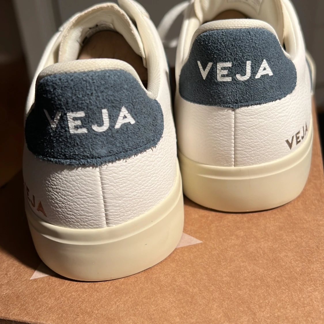 Splitternya Veja, EUR 42 - 90