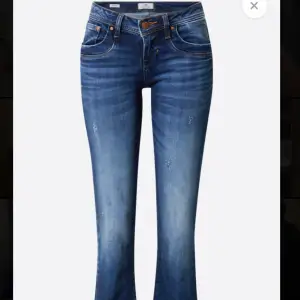 Ltb jeans valerie. Helt nya använda 1 gång. Bra skick! Säljer då dom inte passade. Skriv till mig innan du köper! 😊 