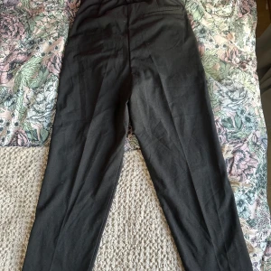 Kostymbyxor weekday - Aldrig använda st 36