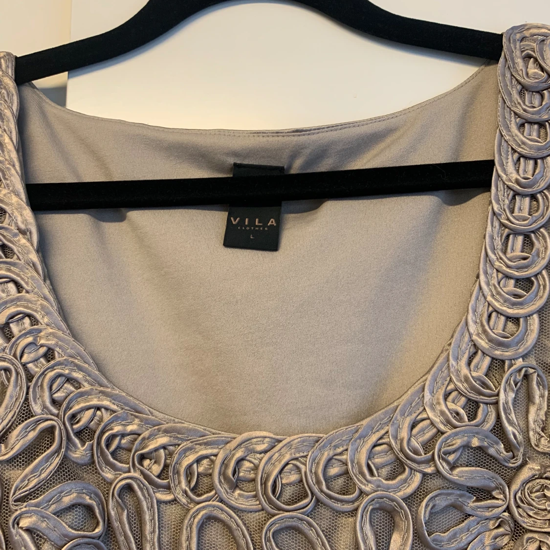 Champagne färgad klänning  - 90