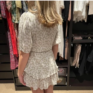 Klänning  - Oanvänd klänning från indiska i storlek S!  💞Passar även M