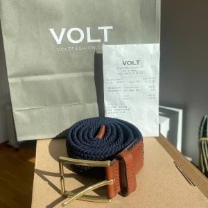 Grischbälte  - Grischbälte från VOLT Skick: 10/10 Kvitto och påse medföljer  Storlek: 105cm Vid frågor skicka DM
