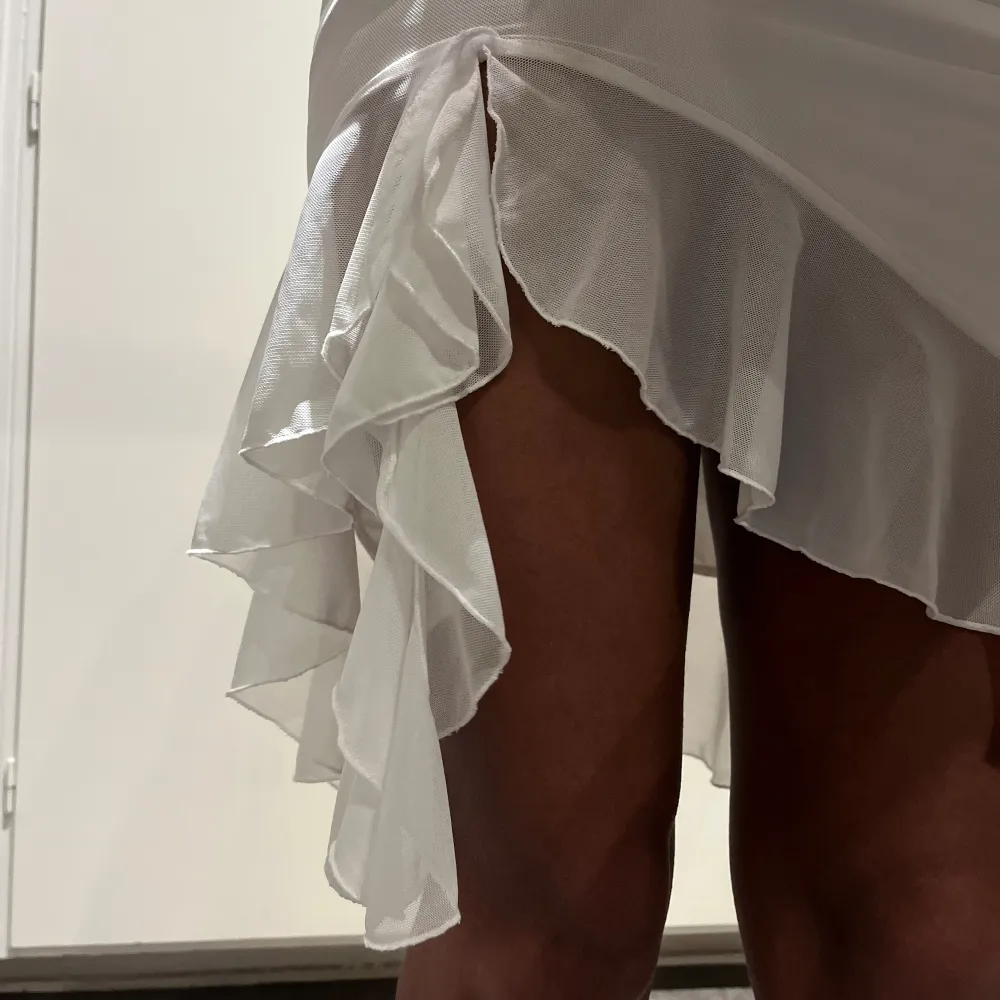 Enkel men super snygg klänning med fina detaljer, endast testad!💞💖☁️ (Stretch i materialet). Klänningar.