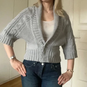 Ascool kofta!🔥 - Säljer min snygga kofta som är köpt här på Plick!🥰