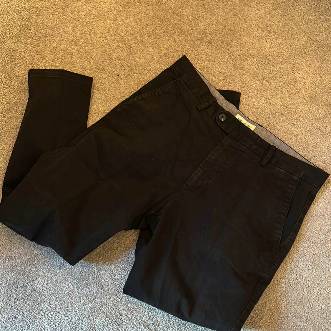 Svarta John Henric chinos