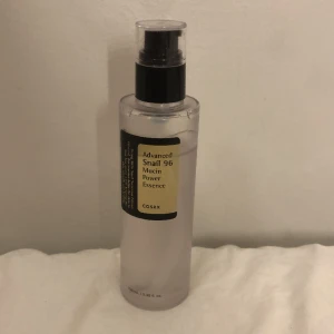Snigelslem  - Snack 96 Mumin power essence, COSRX.  Använt nästan ingenting skulle beskriva att det finns 75% produkt kvar!