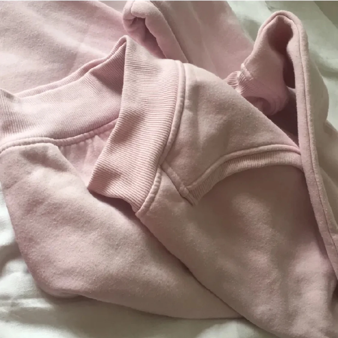 Hoodie rosa bikbok - 90