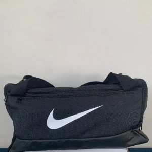 Nike väska  - Helt ny Nike väska. 