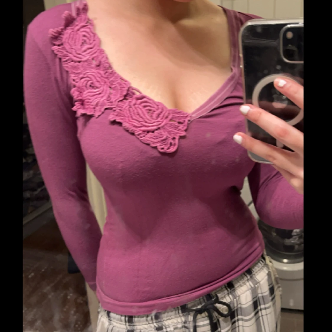 lila långärmad topp från entracte paris