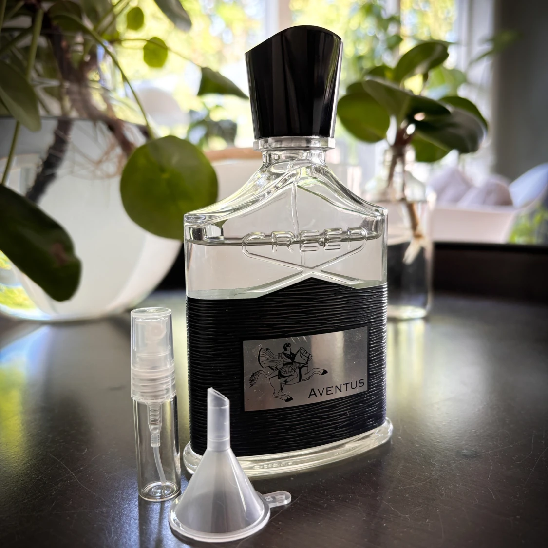 Splittar av: Creed Aventus, Bleu de Chanel, och många fler