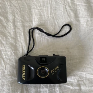 Oanvänd  - Charman PC606 Kamera  Film ingår ej 