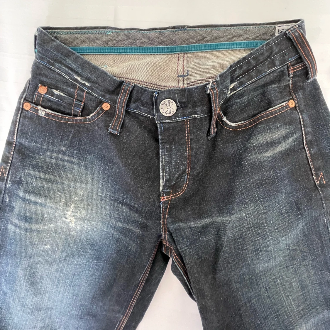 Lowrise bootcut jeans