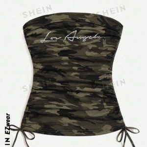 Fin camo tubtopp y2k - har knappt använt för att det inte är min stil, köpt på shein för 89kr. justerbar i midjan pga. snörena och väldigt bekväm, den faller inte ner utan sitter väldigt bra❤️