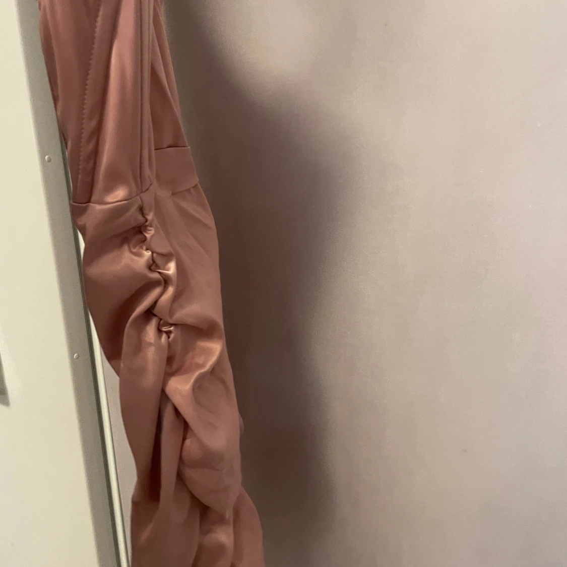 Fin gammelrosa klänning aldrig använd  - 91