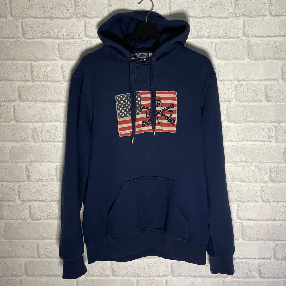 | Ralph Lauren hoodie | Storlek L/M | Bra skick | Pris 499 |. Tröjor & Koftor.