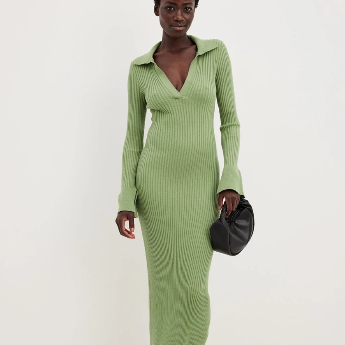 Ribbad klänning na-kd