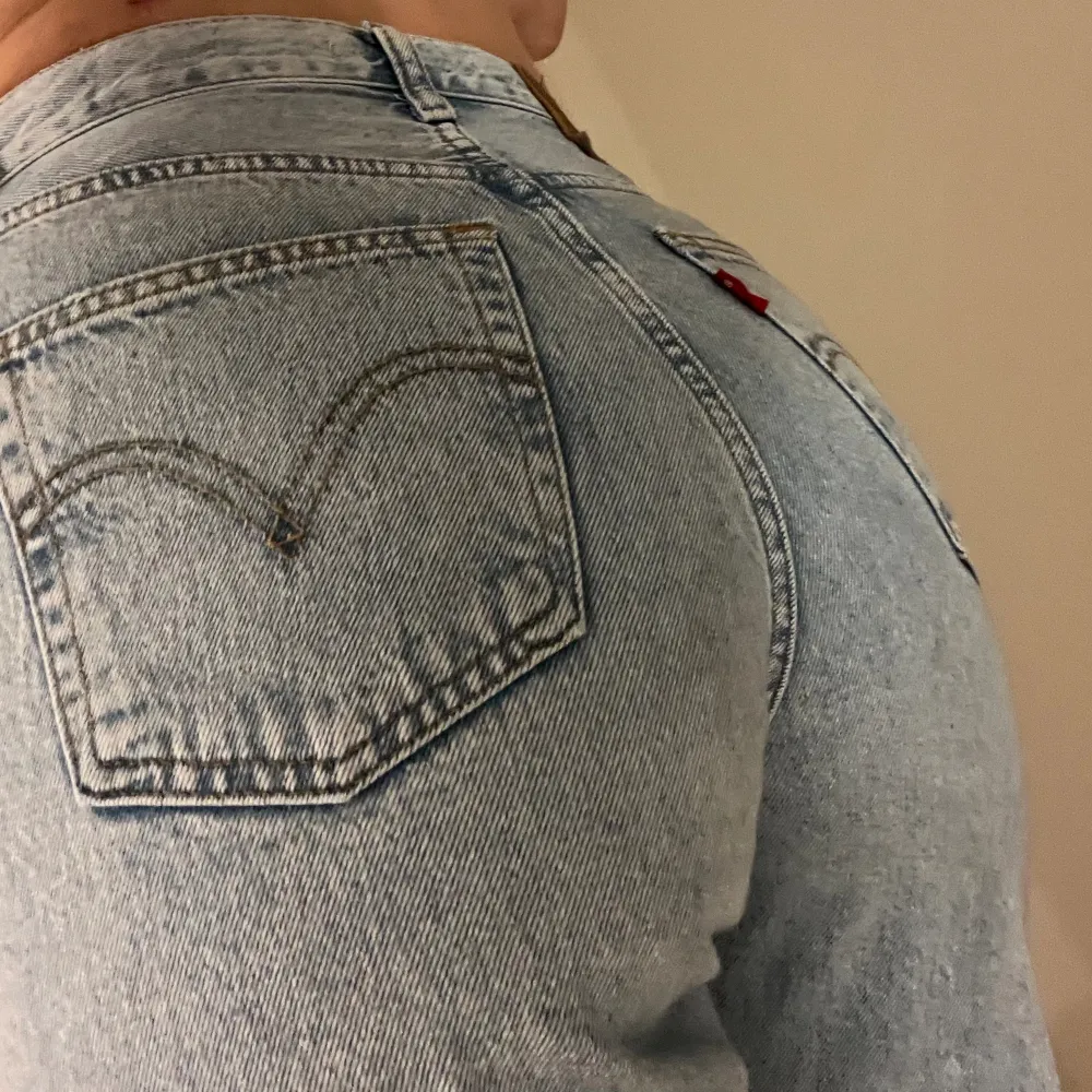 Säljer nu mina älskade Levis ribcage.  W26 L29. Jeans & Byxor.