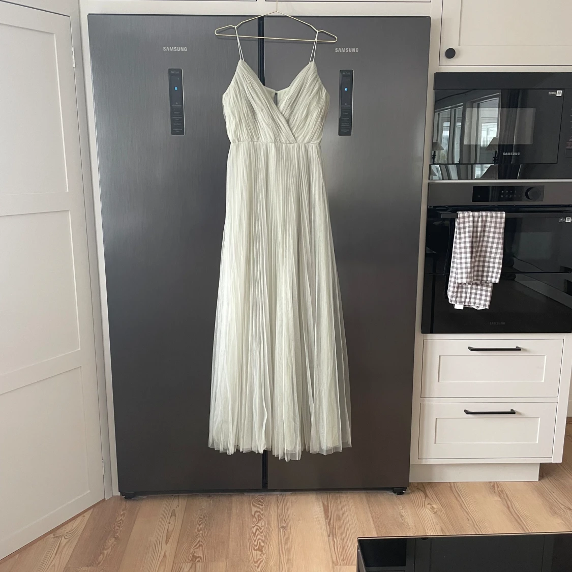 Bal/student klänning  - 91