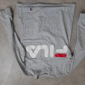 Tröja  - Bra skick passar Xs-s 