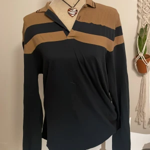 T-shirt skjorta  - Så snygg vintage skjorta i mjukt material!🩷🩷