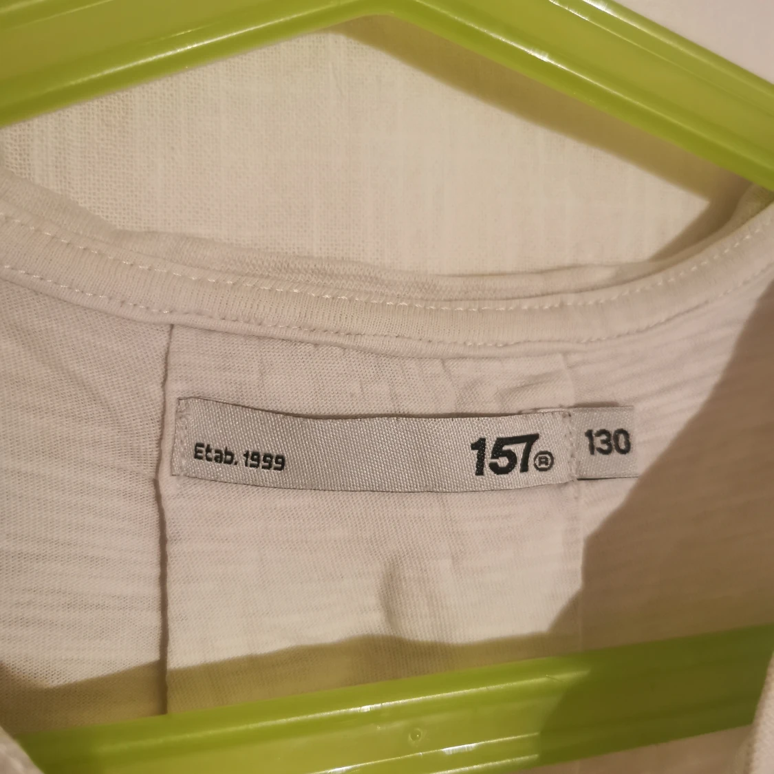 T-shirt barn 128 - 92