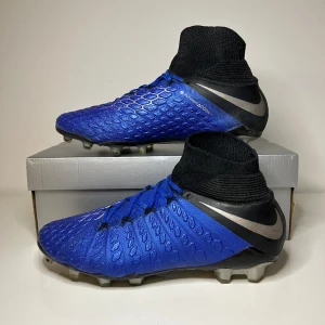 Fotbollsskor Nike - Nike Hypervenom Phantom 3 Elite FG 🌟 8,8/10 skick riktigt fint skick för dessa sällsynta och väldigt eftertraktade skor! Hör av dig vid minsta lilla fundering 🙏