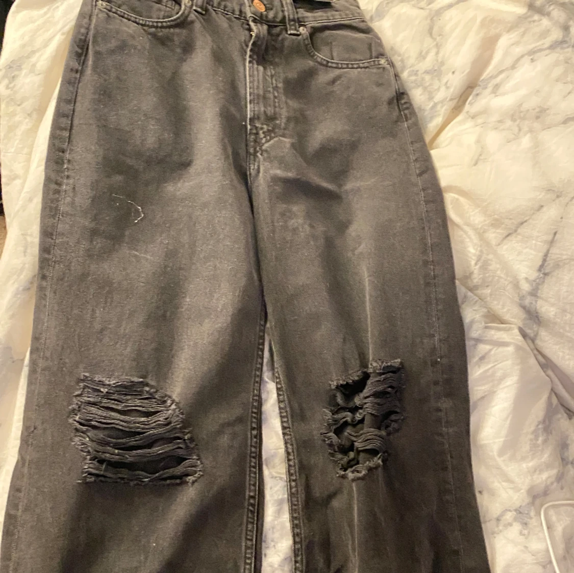 Helt nya svarta byxor