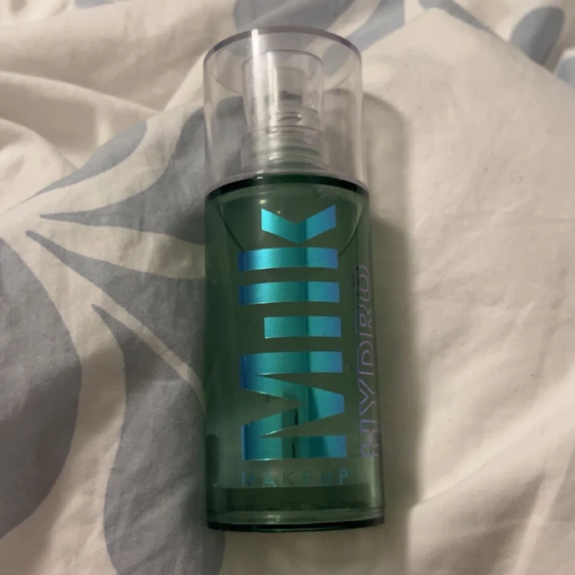 Milk hydro grip primer  - 90