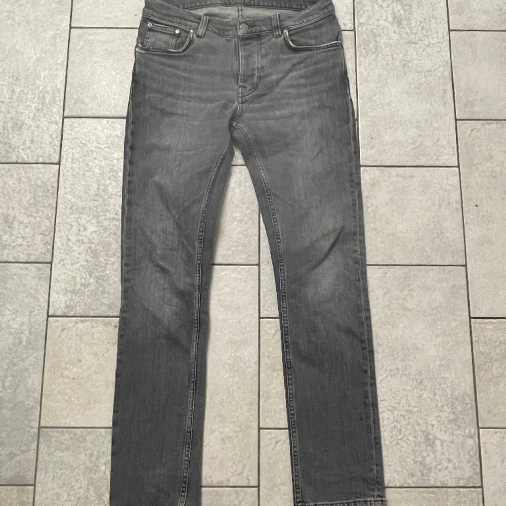 Feta nudie jeans   Model: grim tim   W31 L32  8/10 skick . Jeans & Byxor.