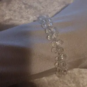 Ny hemmagjord kristall armband 🤍