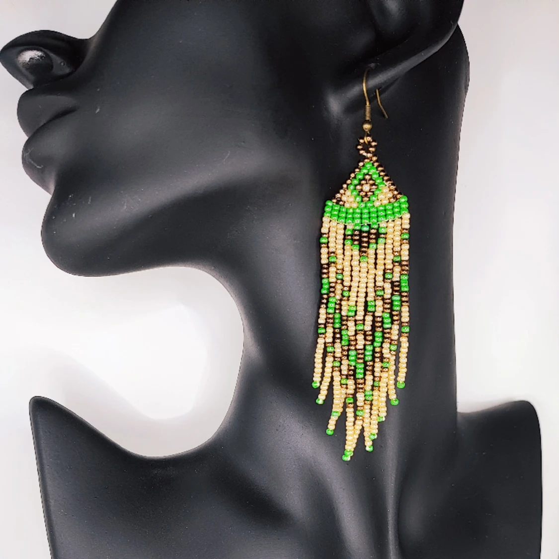 Handgjorda örhängen