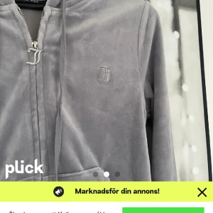 Juicy kofta  - såå fin juicy tröja, aldrig andvänd men har en liten fläck på sig (fråga om bilder) men den går att få bort. (EGNA bilder)