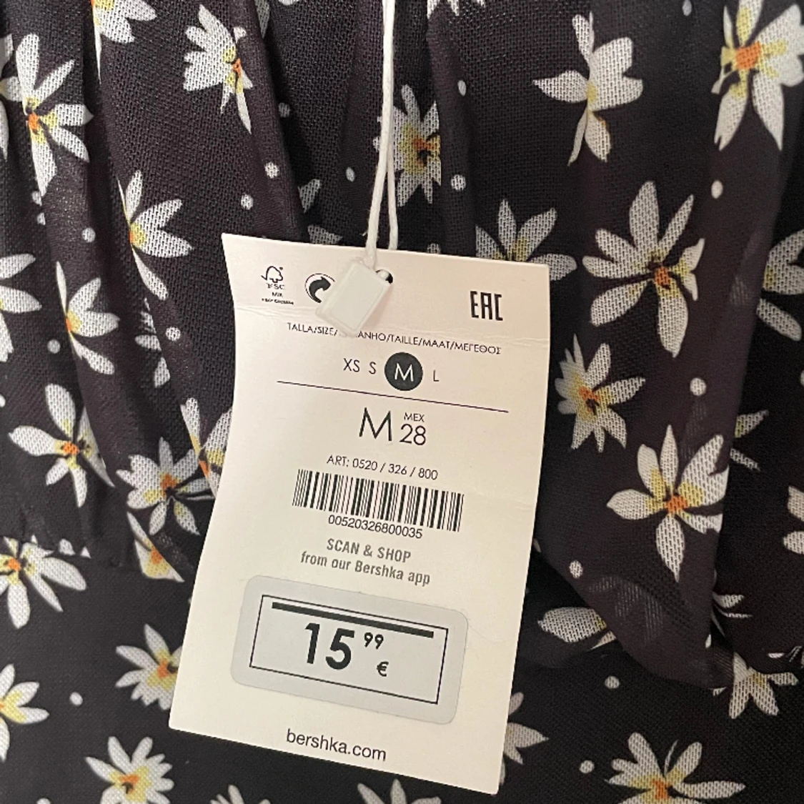 Blommig miniklänning - 91