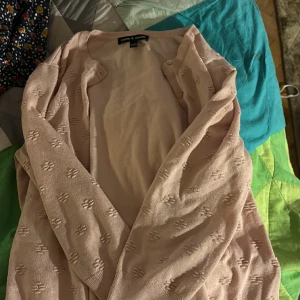 Preppy-linne  - Lite stockholm-stil men åxo preppy girl-kofta  men aa🥳🥳