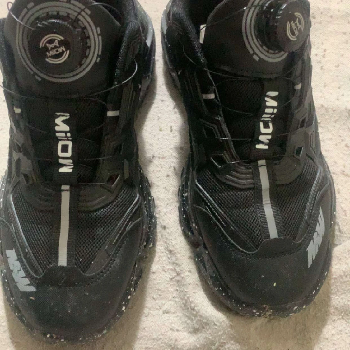 vill bara sälja dom för dom är mindre 