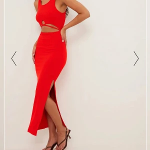 Klänning från NAKD  - Klänning från NAKD storlek Medium. Aldrig använd endast provad