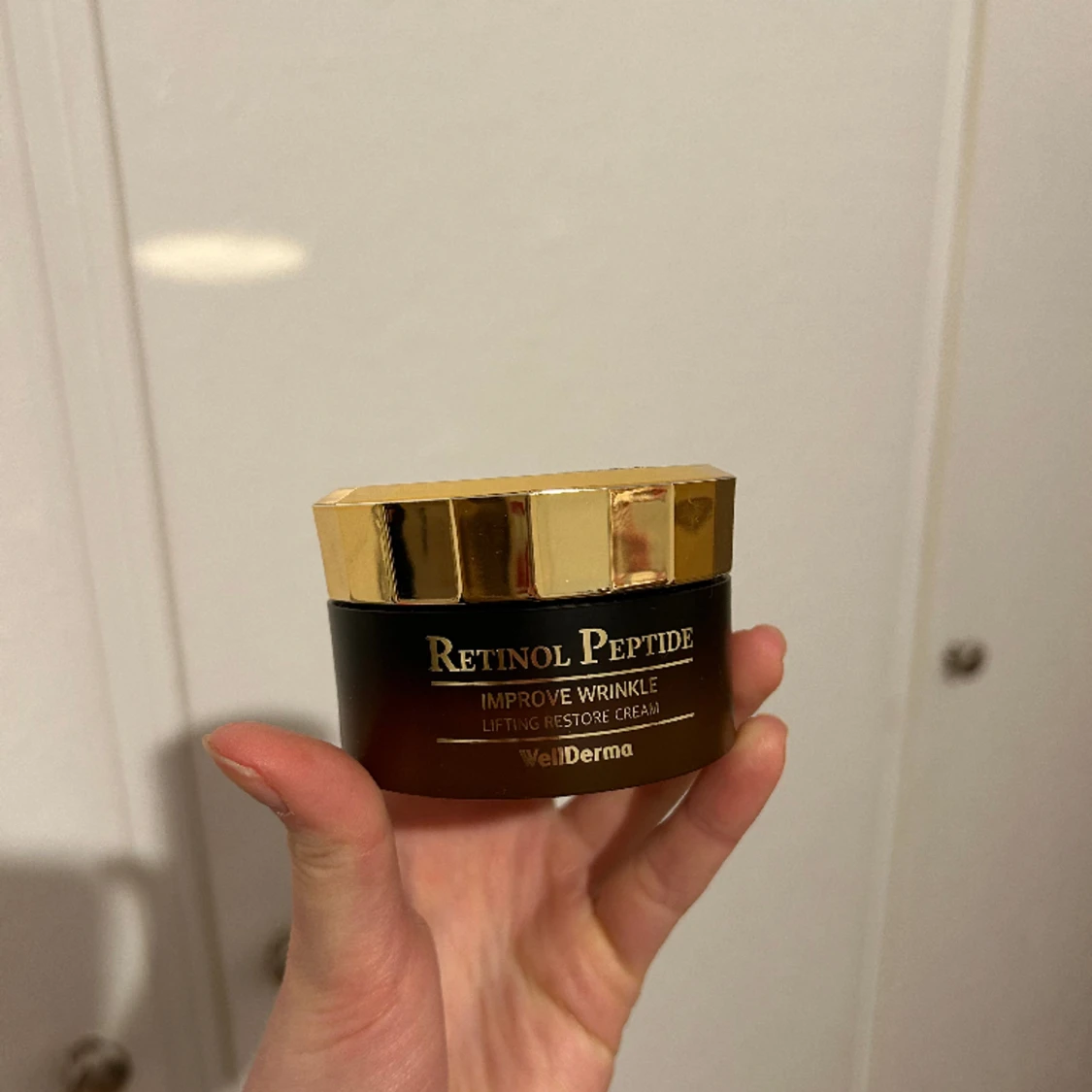 Retinol cream