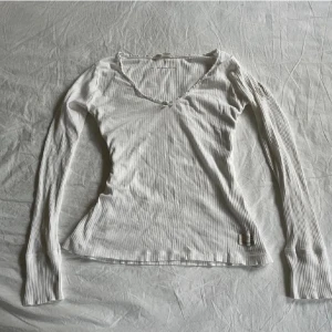 Odd molly tröja - Odd molly tröja i stl 3 som motsvarar M men sitter fint som oversize på S. Fint skick