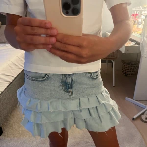 Volangkjol - Jättefin volangkjol eller kjol med volanger som jag sytt själv!💗💗💗