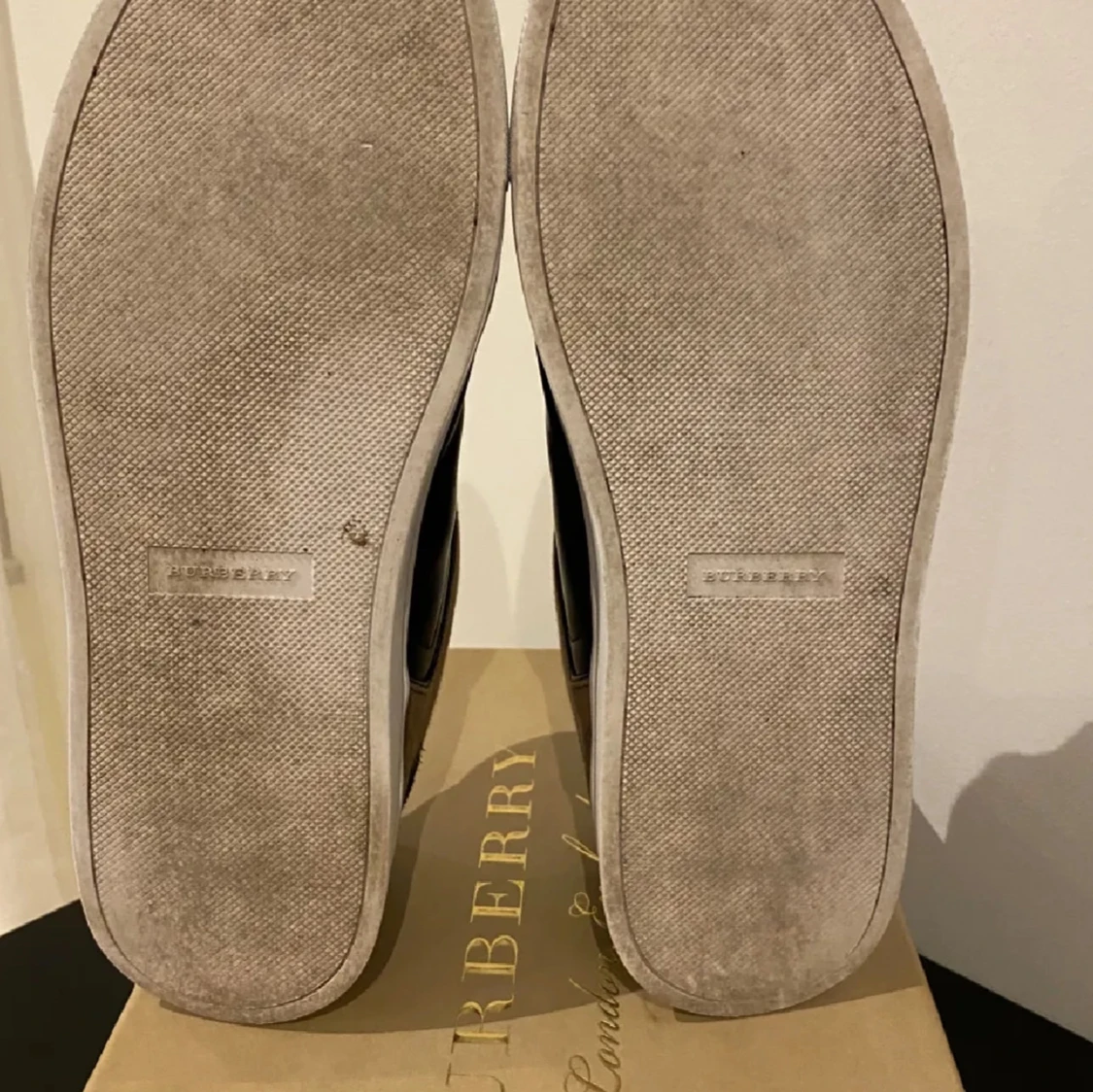 Burberry skor  - 91